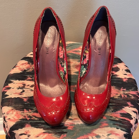 Madden Girl Patent Leather Heels - Picture 2 of 3